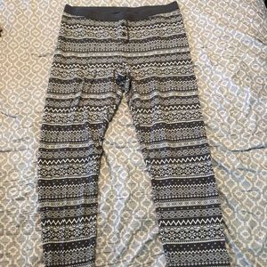 Tribal print leggings